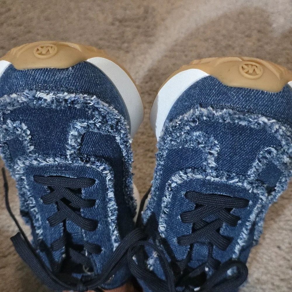 Michael Kors Ari Trainer Frayed Denim Sneakers - Picture 9 of 11